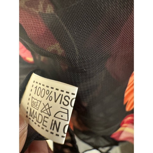 Butterfly Scarf Black and Pink Rectangular 19" x 58" - Picture 5 of 5